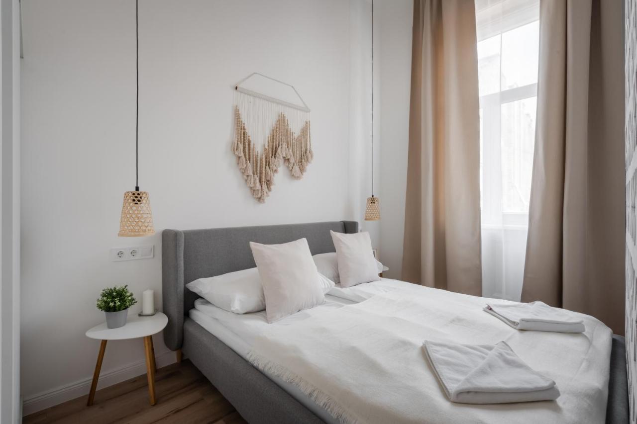 A62 - Akacfa Street Central Residence - Best Location By Bqa Budapest Eksteriør bilde