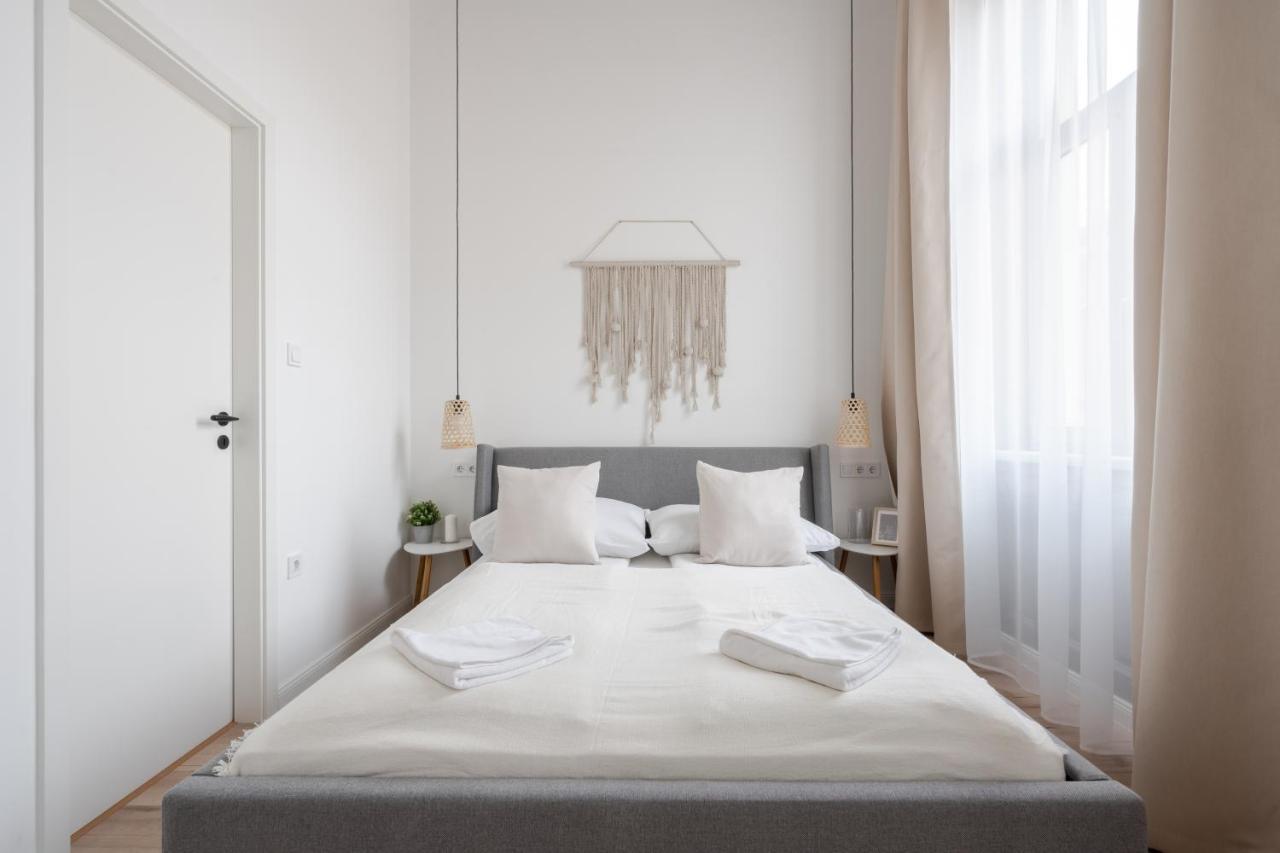 A62 - Akacfa Street Central Residence - Best Location By Bqa Budapest Eksteriør bilde