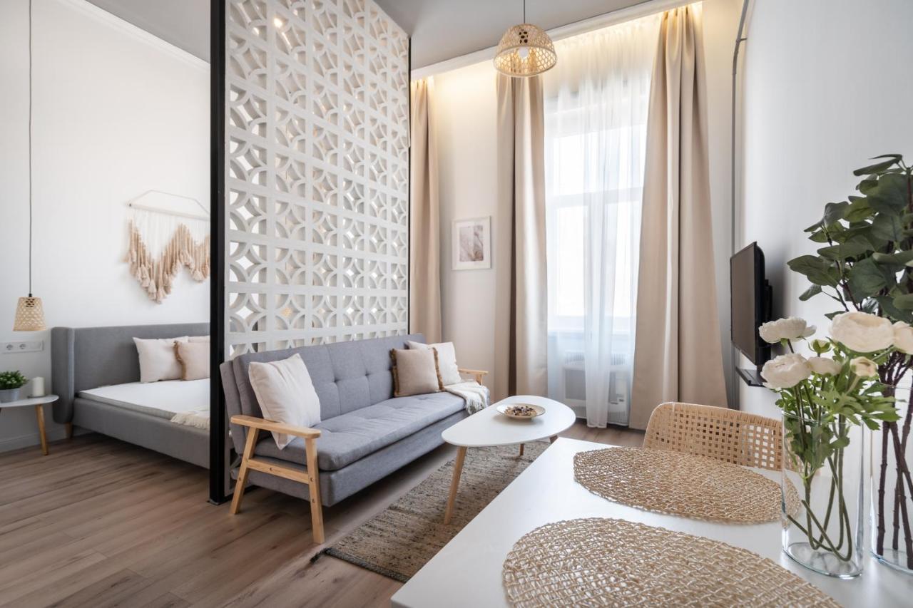 A62 - Akacfa Street Central Residence - Best Location By Bqa Budapest Eksteriør bilde